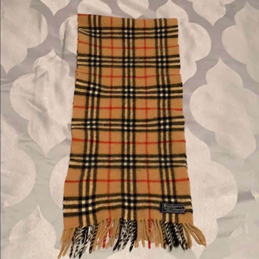 Burberry check scarf- authentic